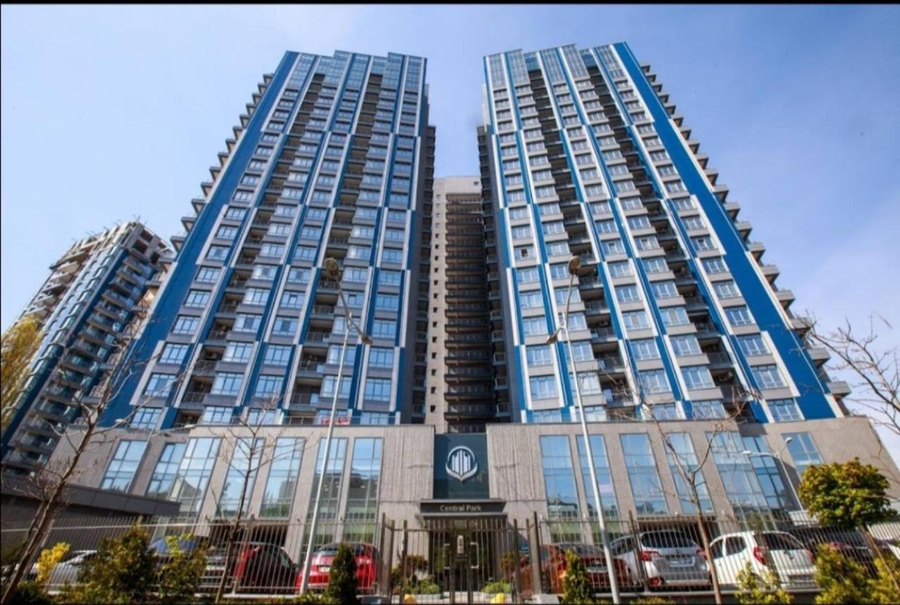 Petrovdom Apartaments 11-212 In Rc Central Park, 7 John Mccain Street Киев Экстерьер фото
